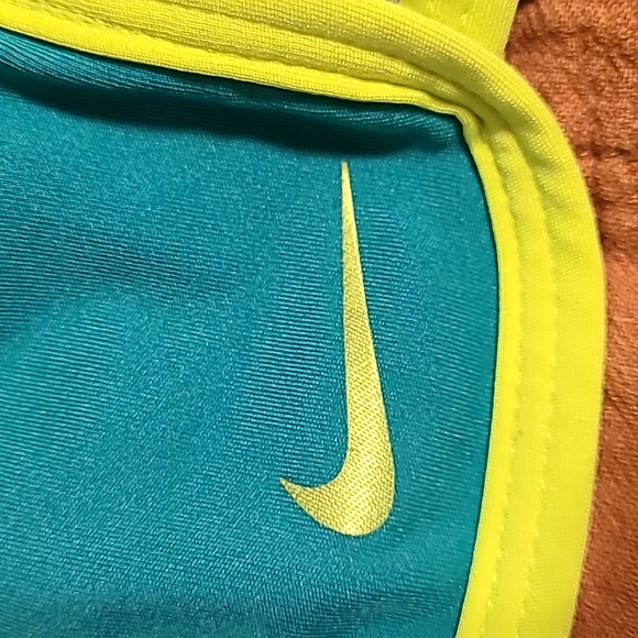 Nike dri-fit shorts - Picture 4 of 9